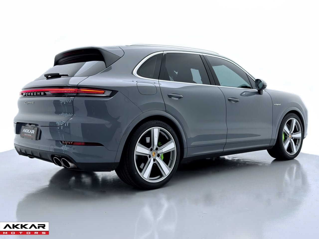 PORSCHE CAYENNE S 2024