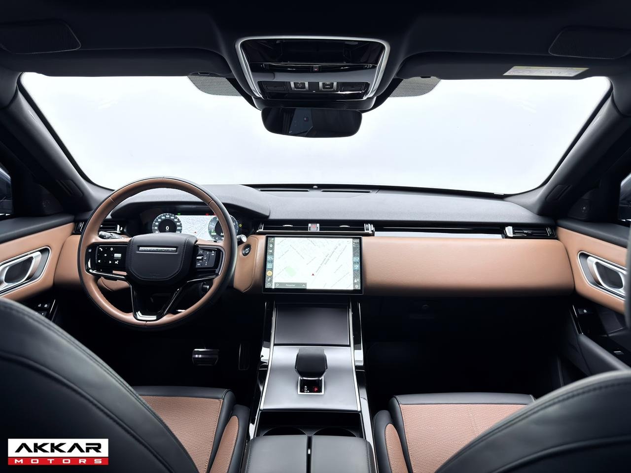 LAND ROVER VELAR R-DYNAMIC HSE P400E 2024