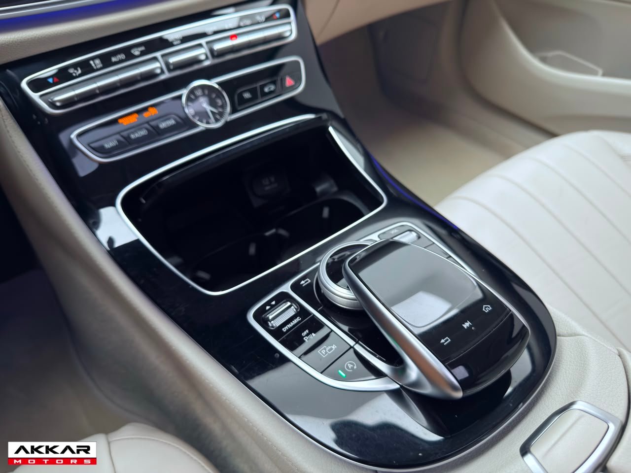 MERCEDES-BENZ E-250 EXCLUSIVE 2018