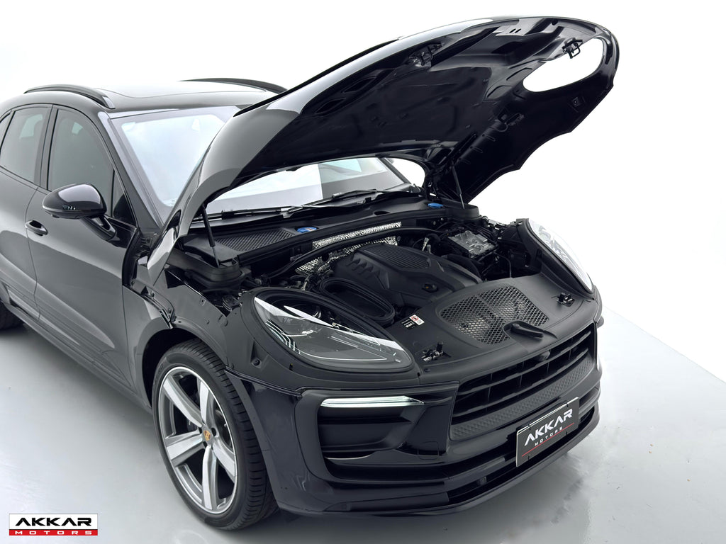 PORSCHE MACAN T