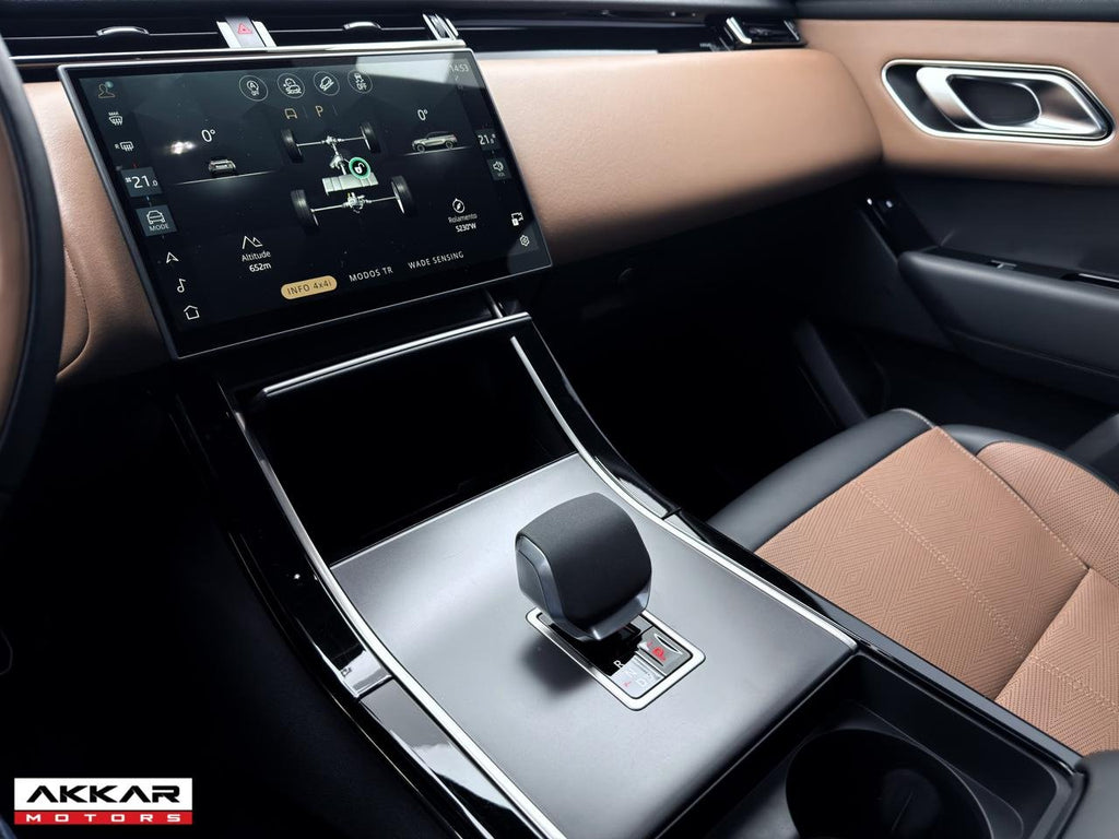 LAND ROVER VELAR R-DYNAMIC HSE P400E 2024
