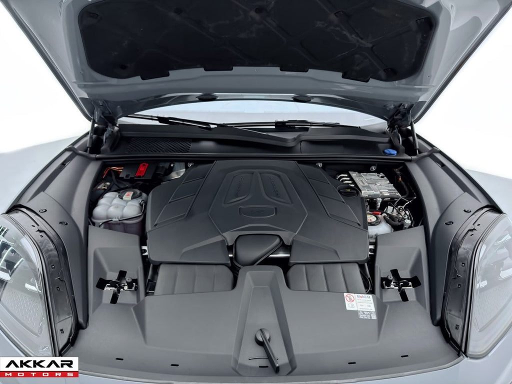 PORSCHE CAYENNE S 2024