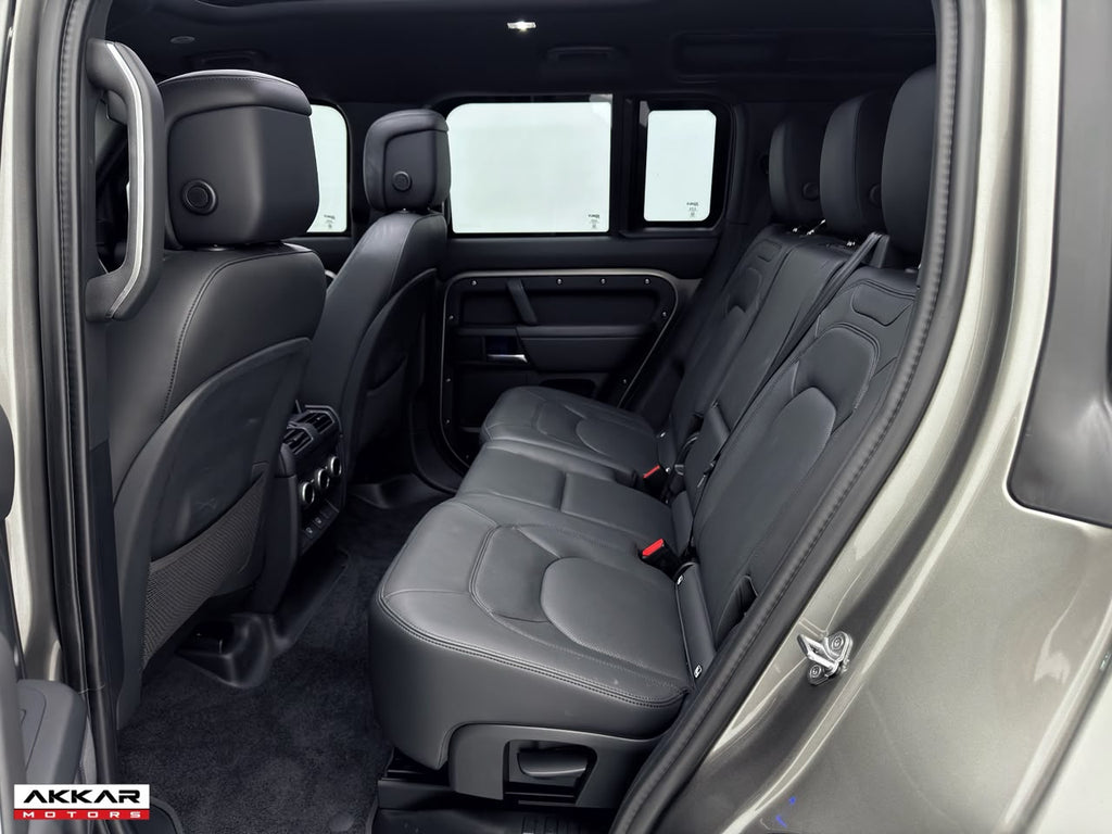 LAND ROVER DEFENDER MHEV 110 X-DYNAMIC HSE AWD