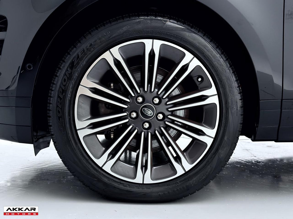LAND ROVER EVOQUE R-DYNAMIC HSE 2025
