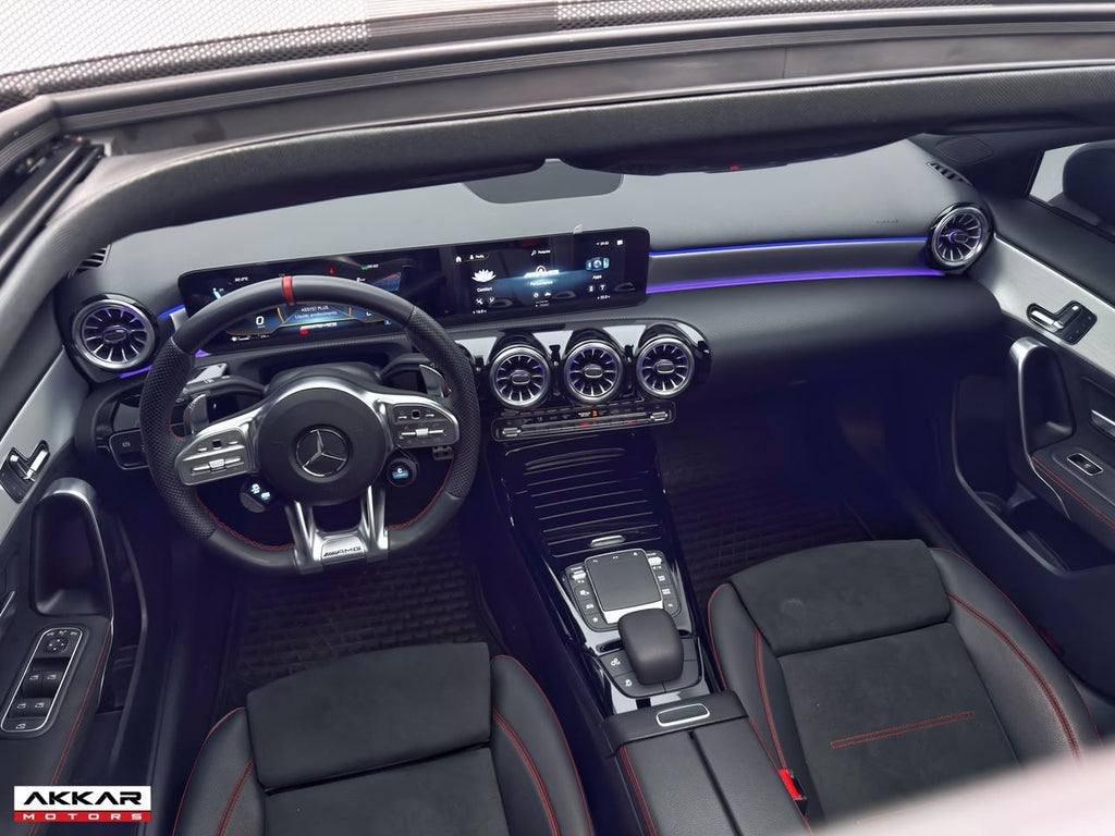 MERCEDES A 35 AMG