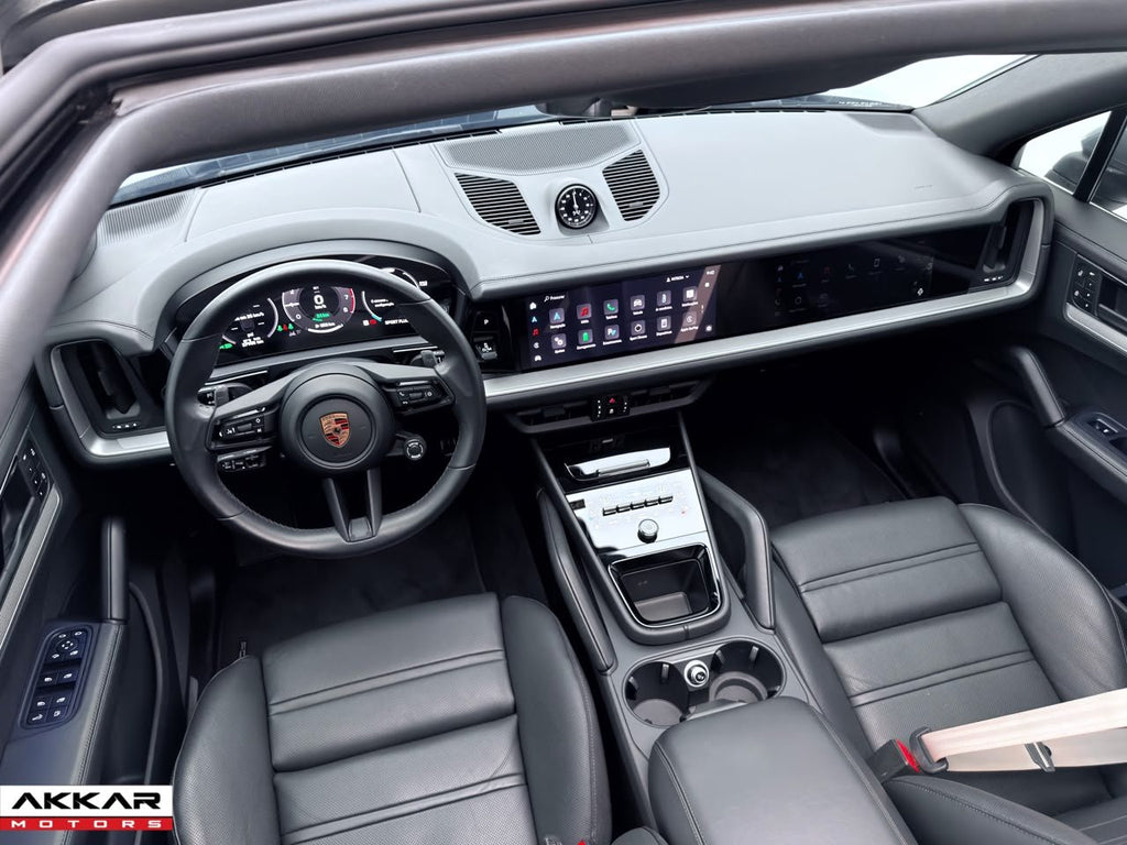 PORSCHE CAYENNE S 2024