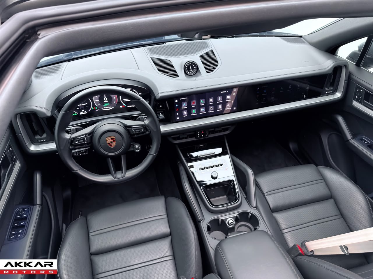 PORSCHE CAYENNE S 2024