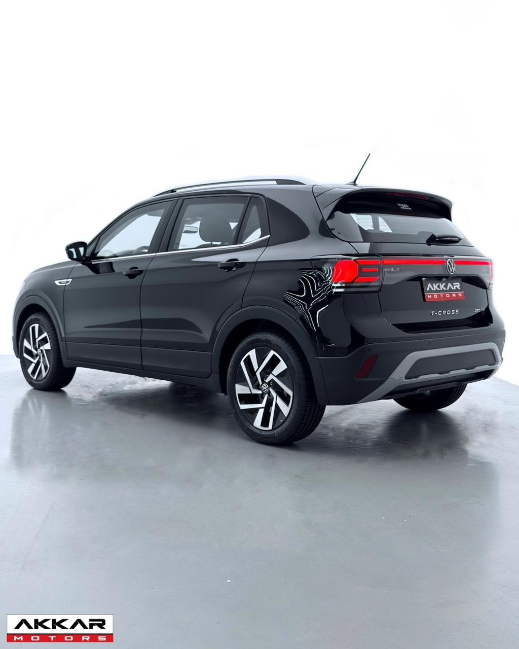 VOLKSWAGEN T-CROSS HIGHLINE 2026