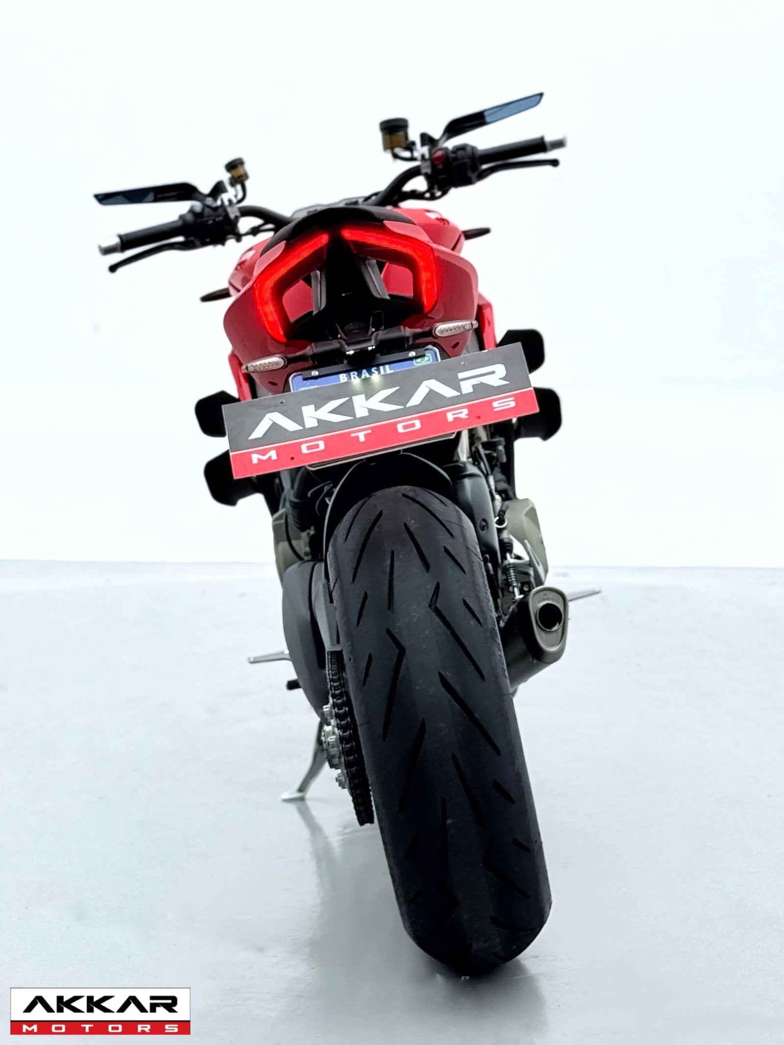 DUCATI STREETFIGHTER V4 S 2023