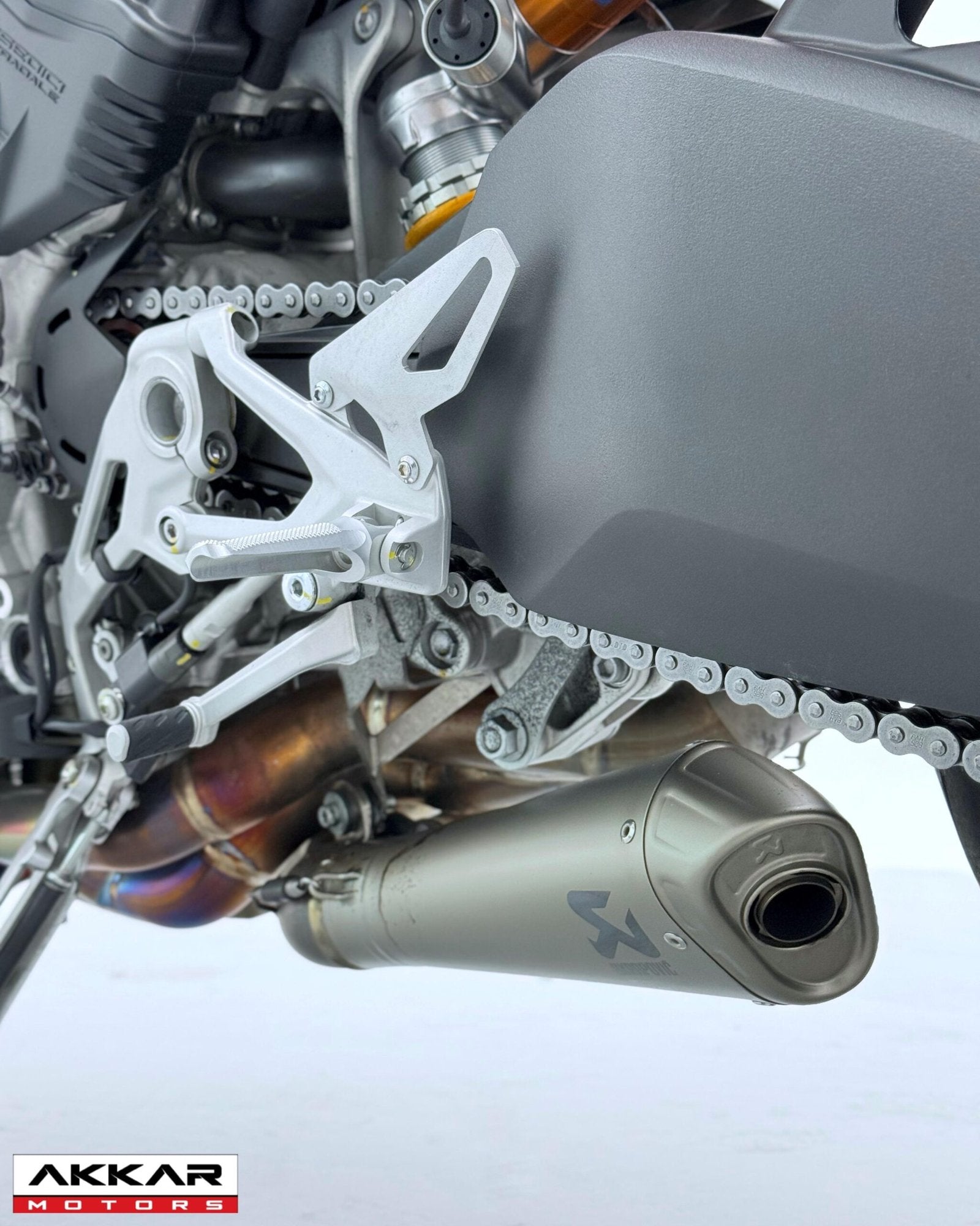 DUCATI STREETFIGHTER V4 S 2023