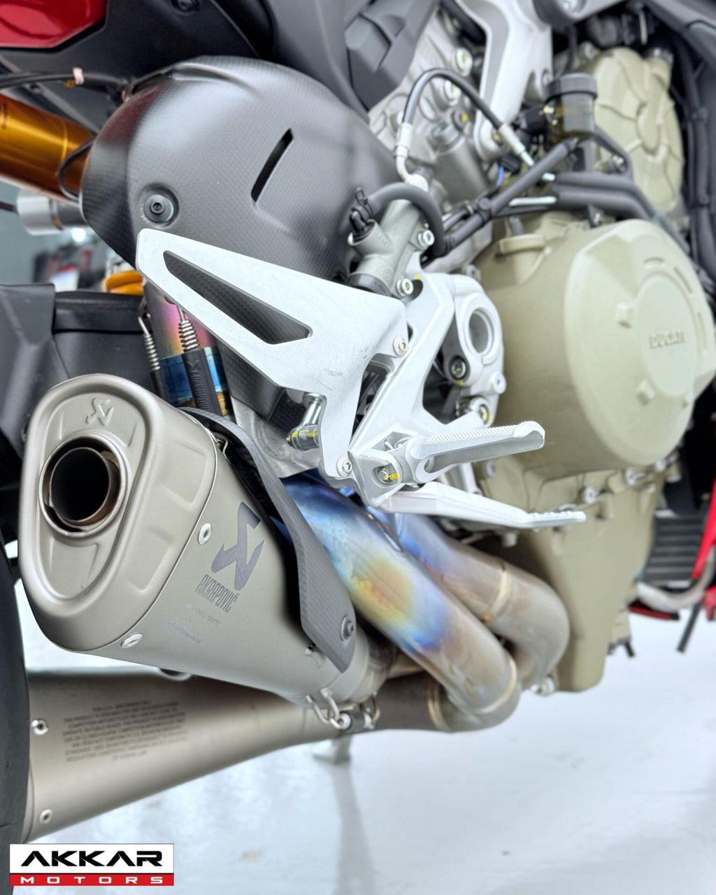 DUCATI STREETFIGHTER V4 S 2023