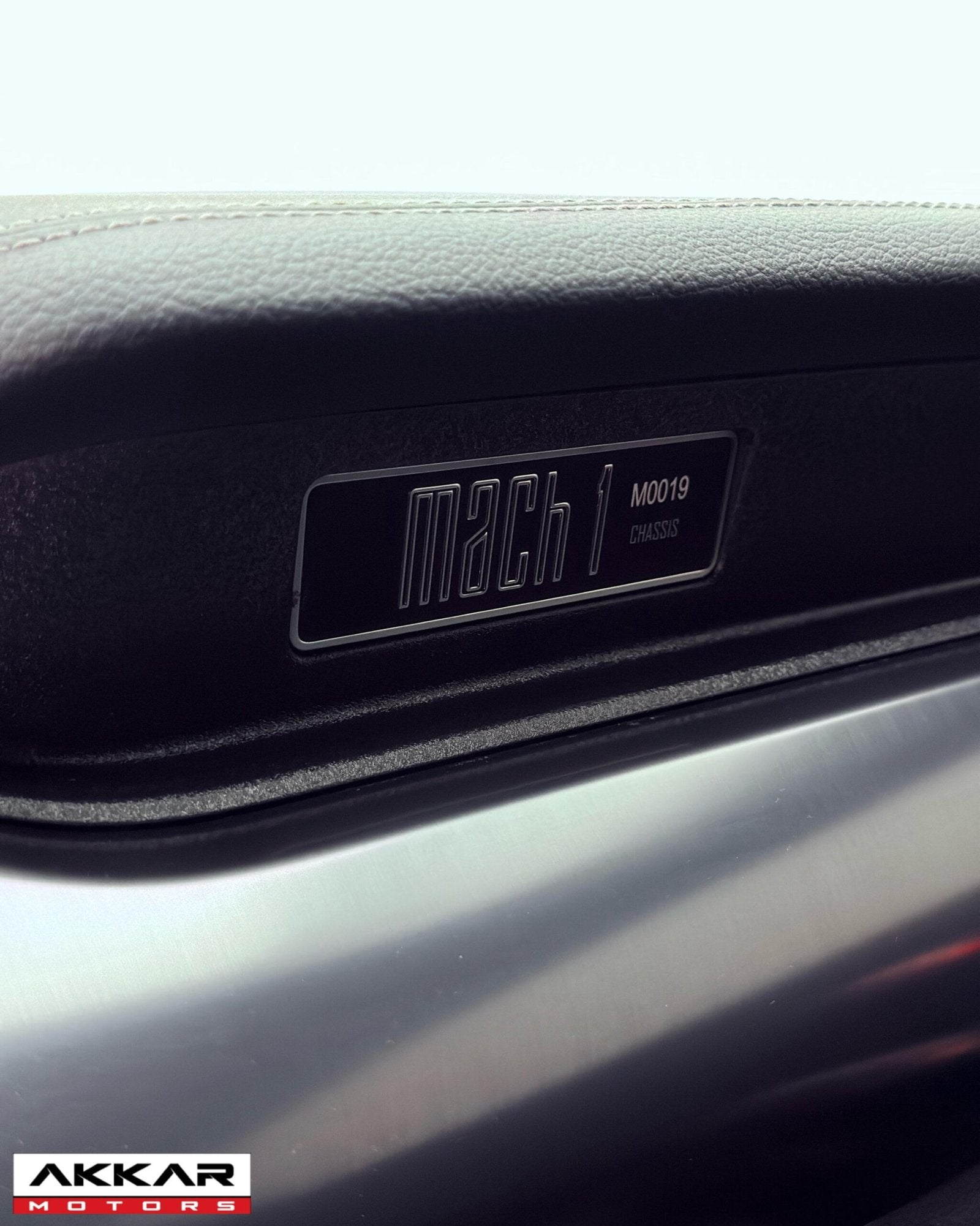 FORD MUSTANG MACH 1 2021