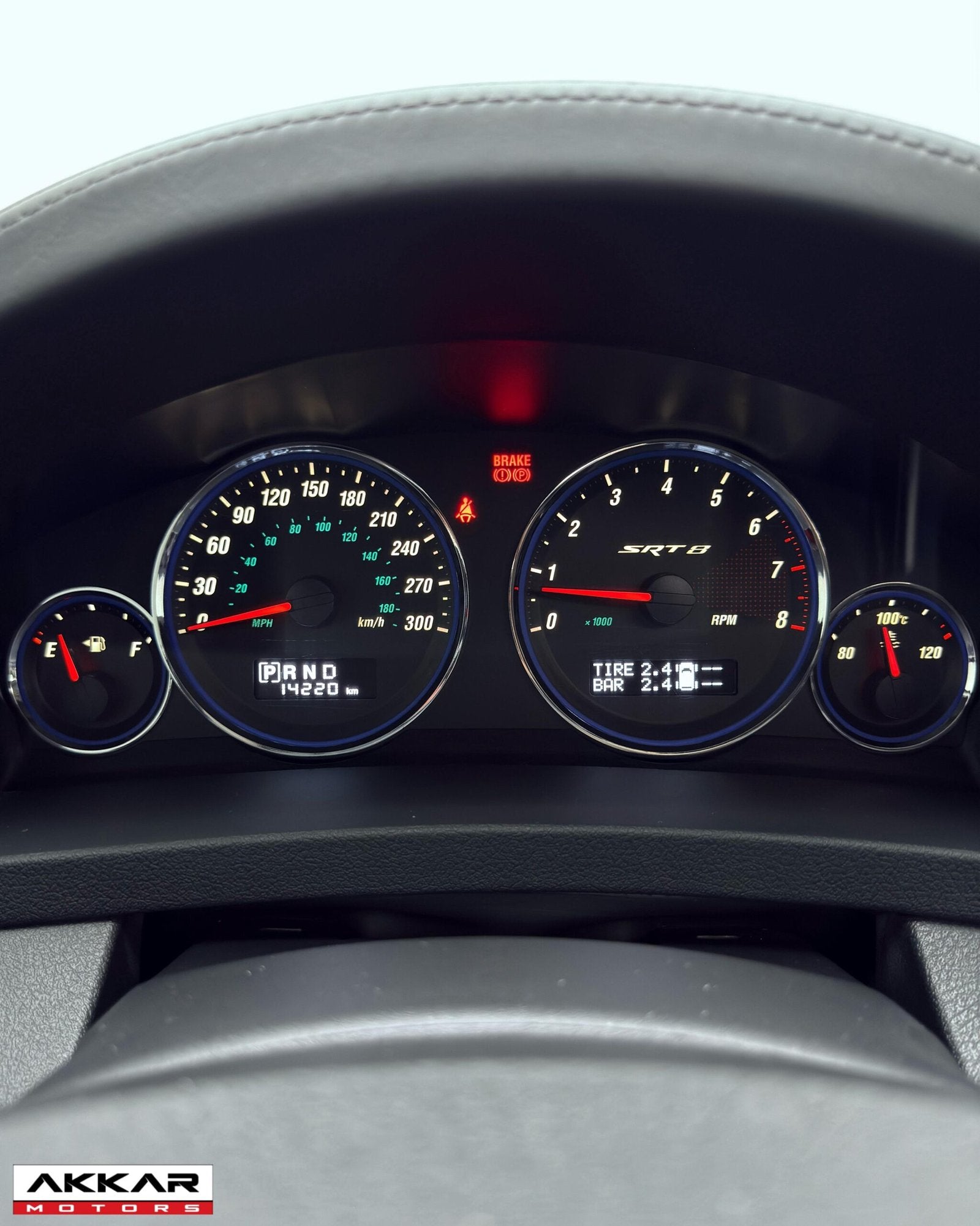 JEEP GRAN CHEROKKE SRT8 2009