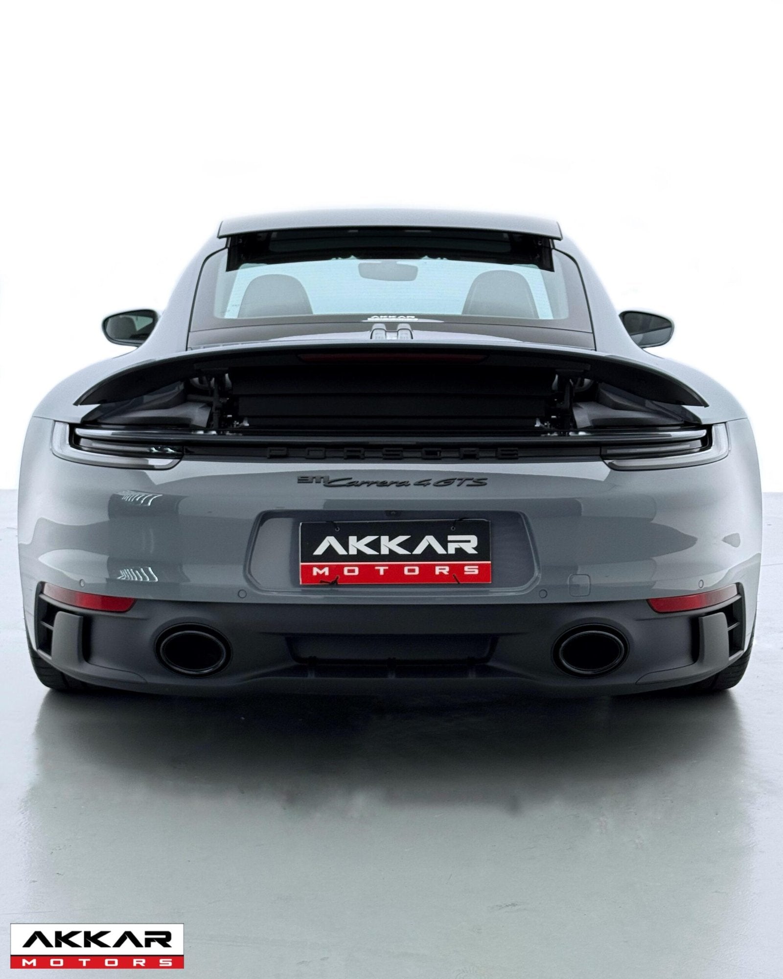 PORSCHE 911 CARRERA 4 GTS PDK 2024