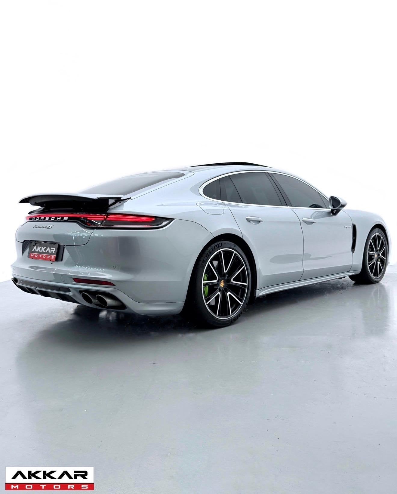 PORSCHE PANAMERA 4S 2021
