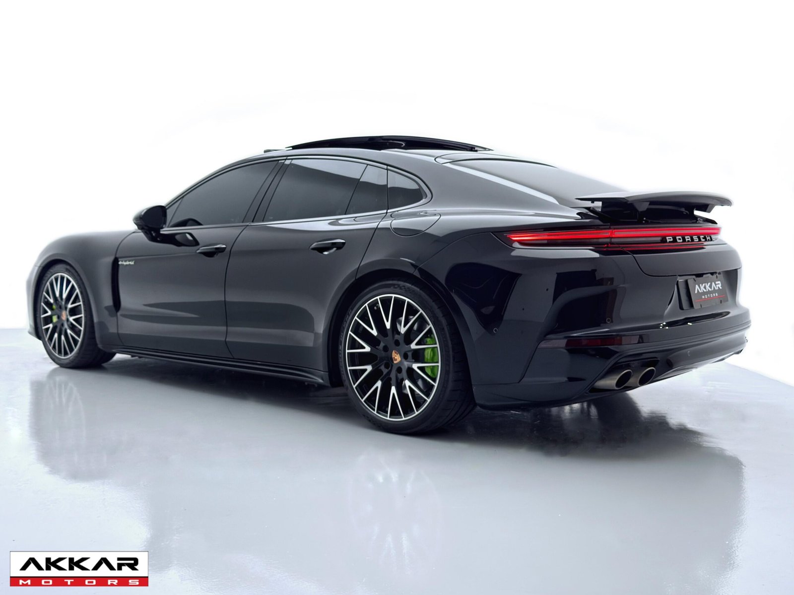 PORSCHE PANAMERA 4 2025