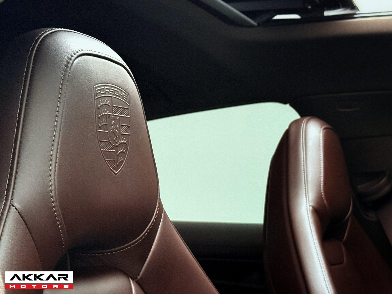PORSCHE PANAMERA 4 2025