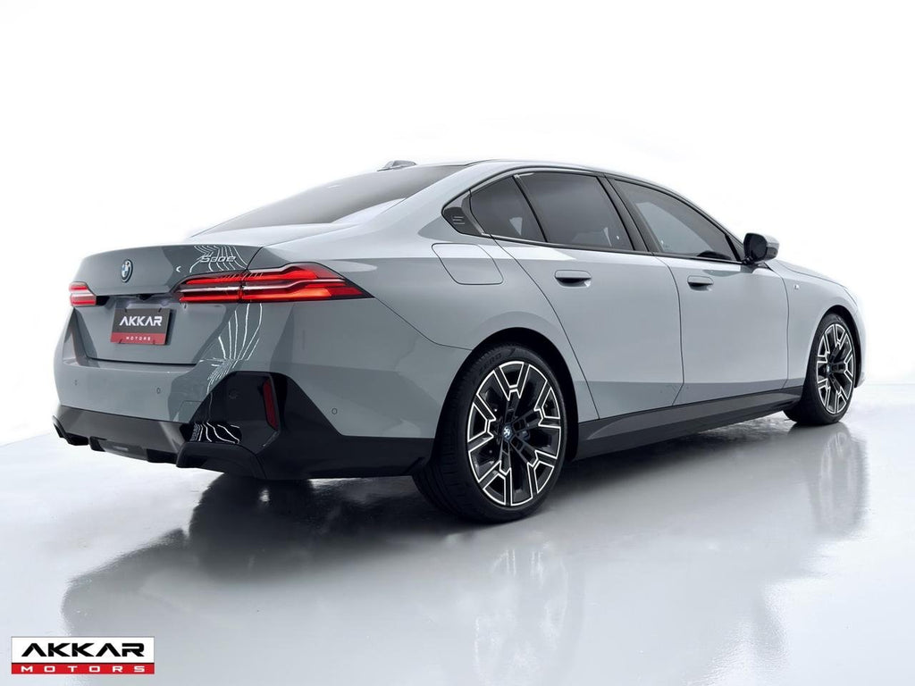 BMW 530E M SPORT 2025