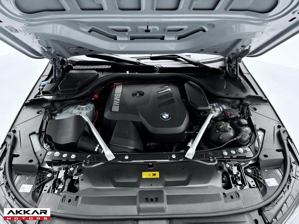 BMW 530E M SPORT 2025
