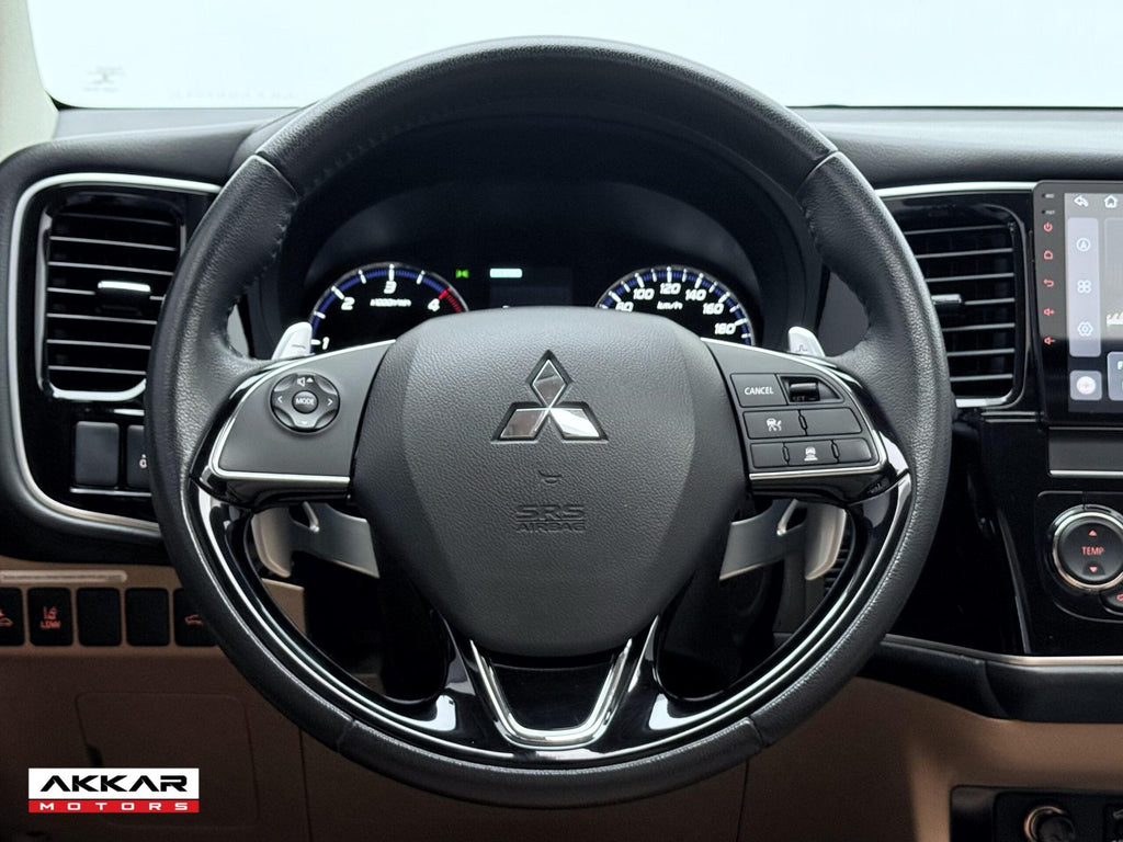 MITSUBISHI OUTLANDER HPE-S 2019
