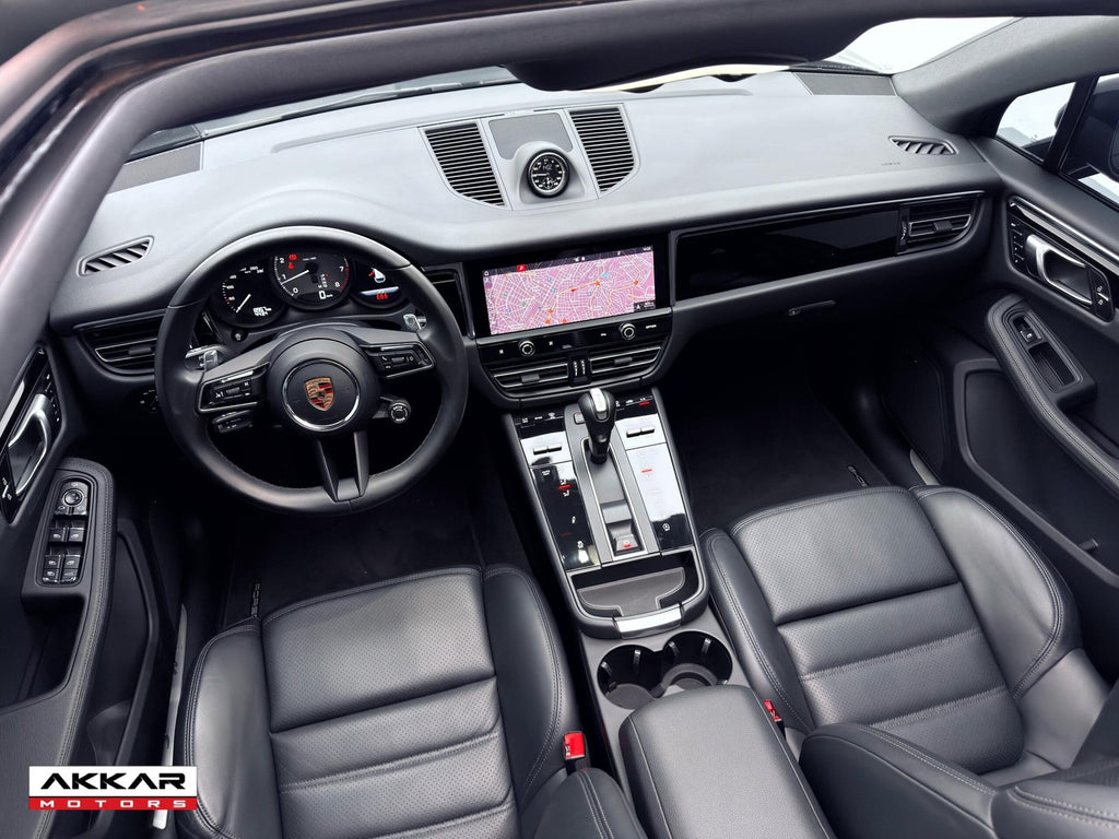 PORSCHE MACAN S 2024