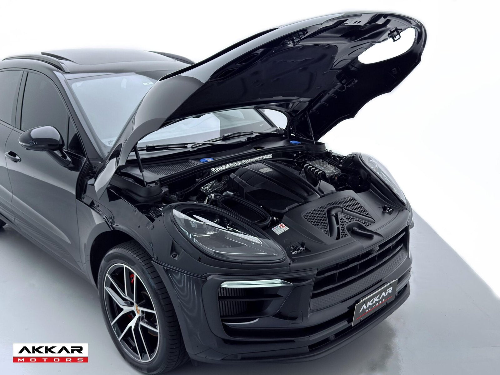 PORSCHE MACAN S 2024