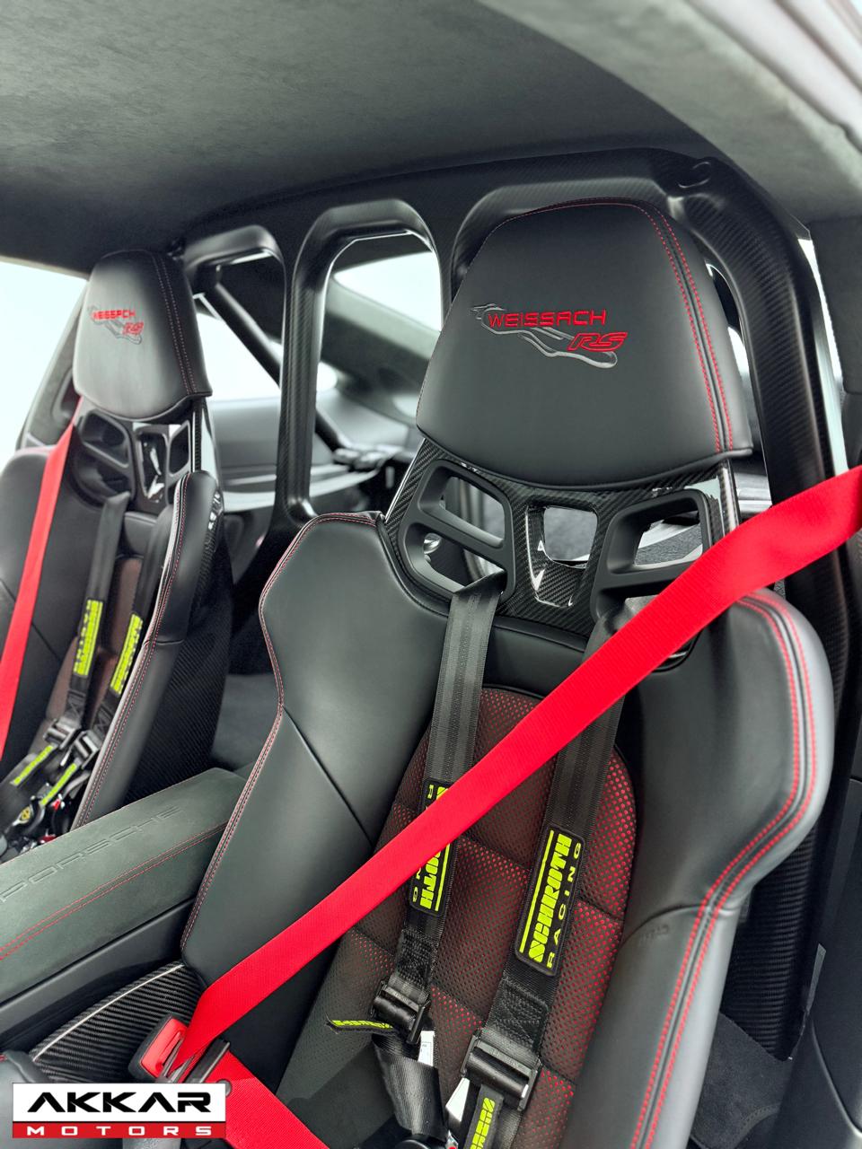 PORSCHE 911 GT3 RS