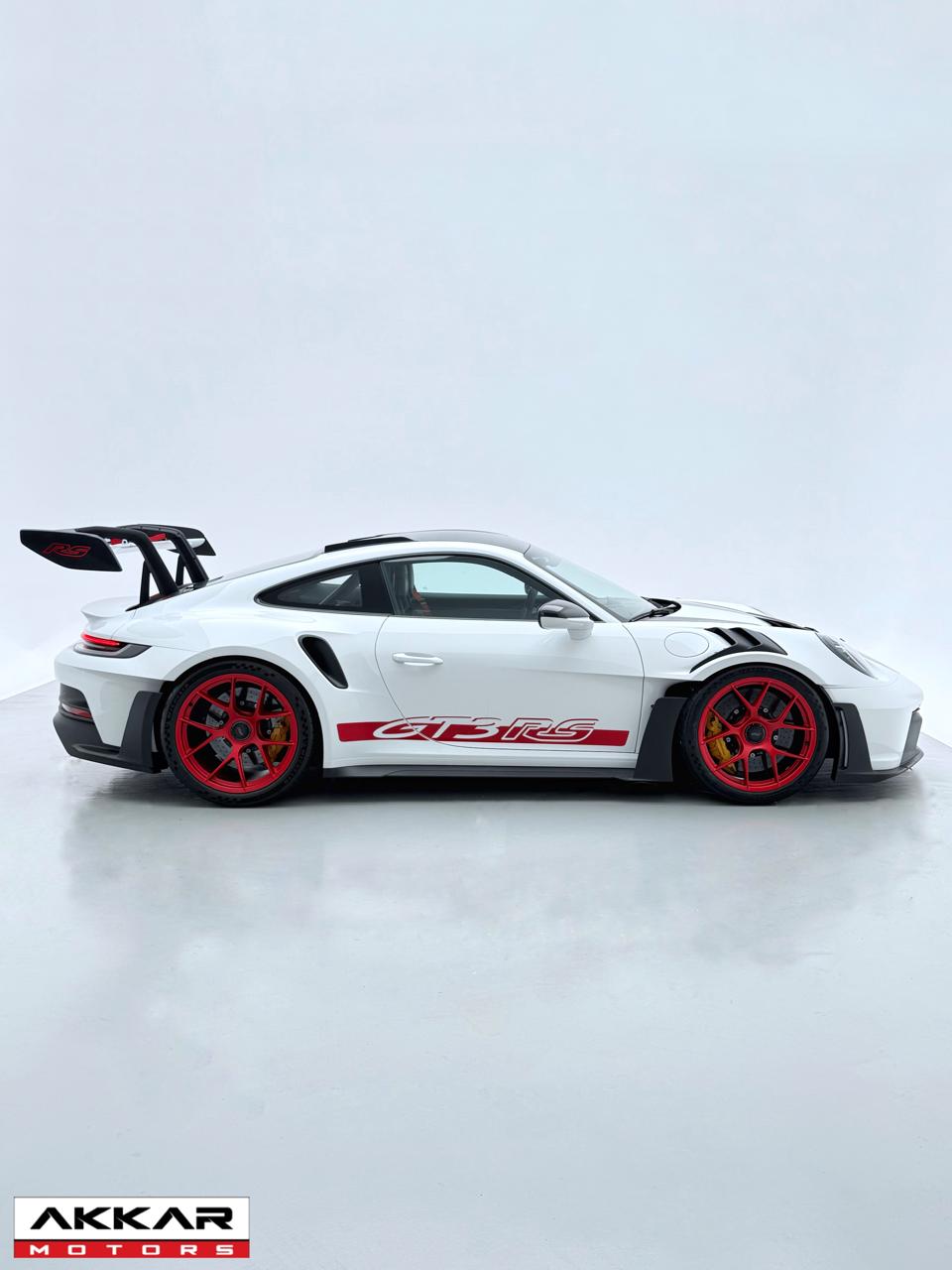 PORSCHE 911 GT3 RS
