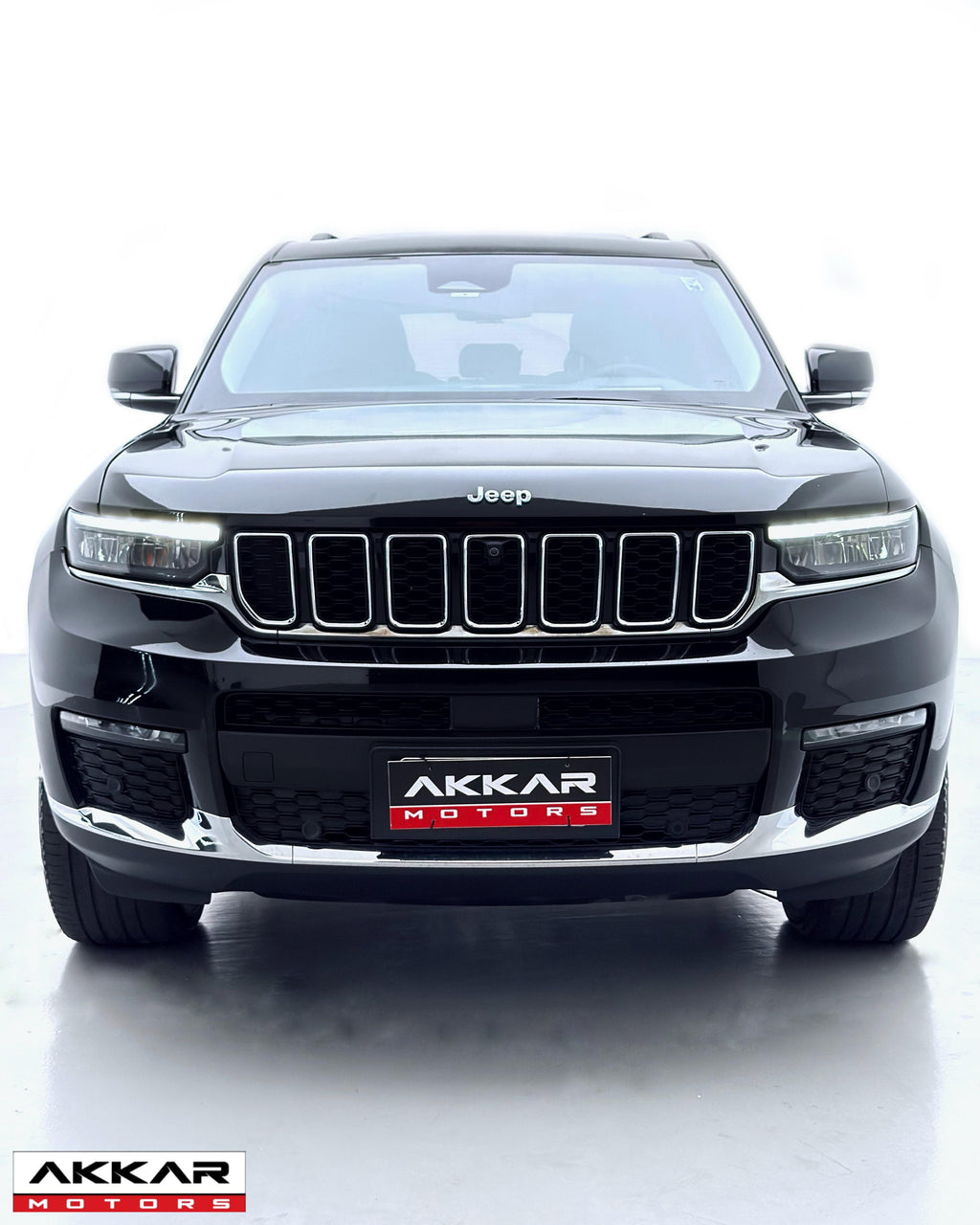 JEEP GRAND CHEROKEE 2023.