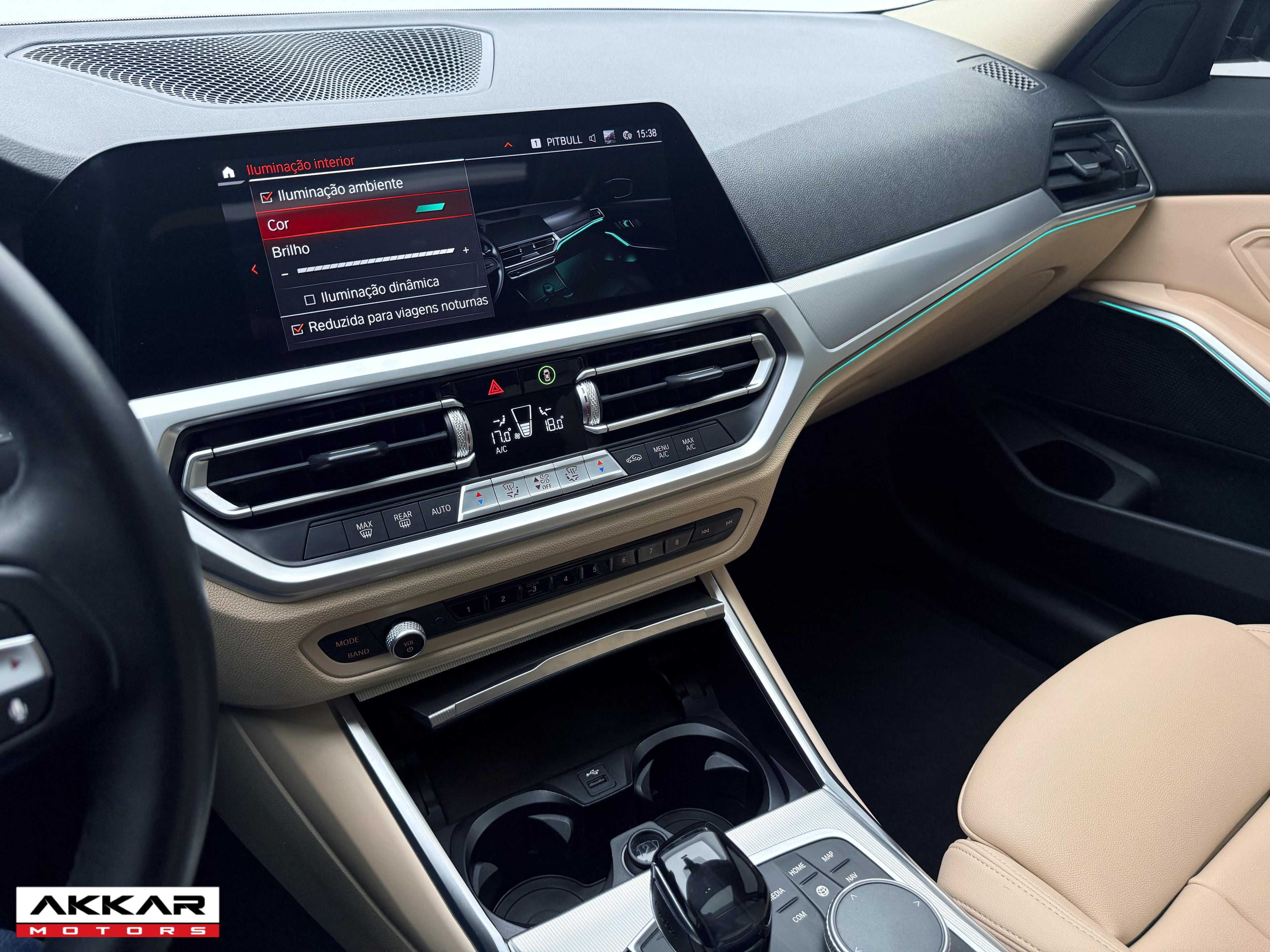 BMW 320i SPORT GP