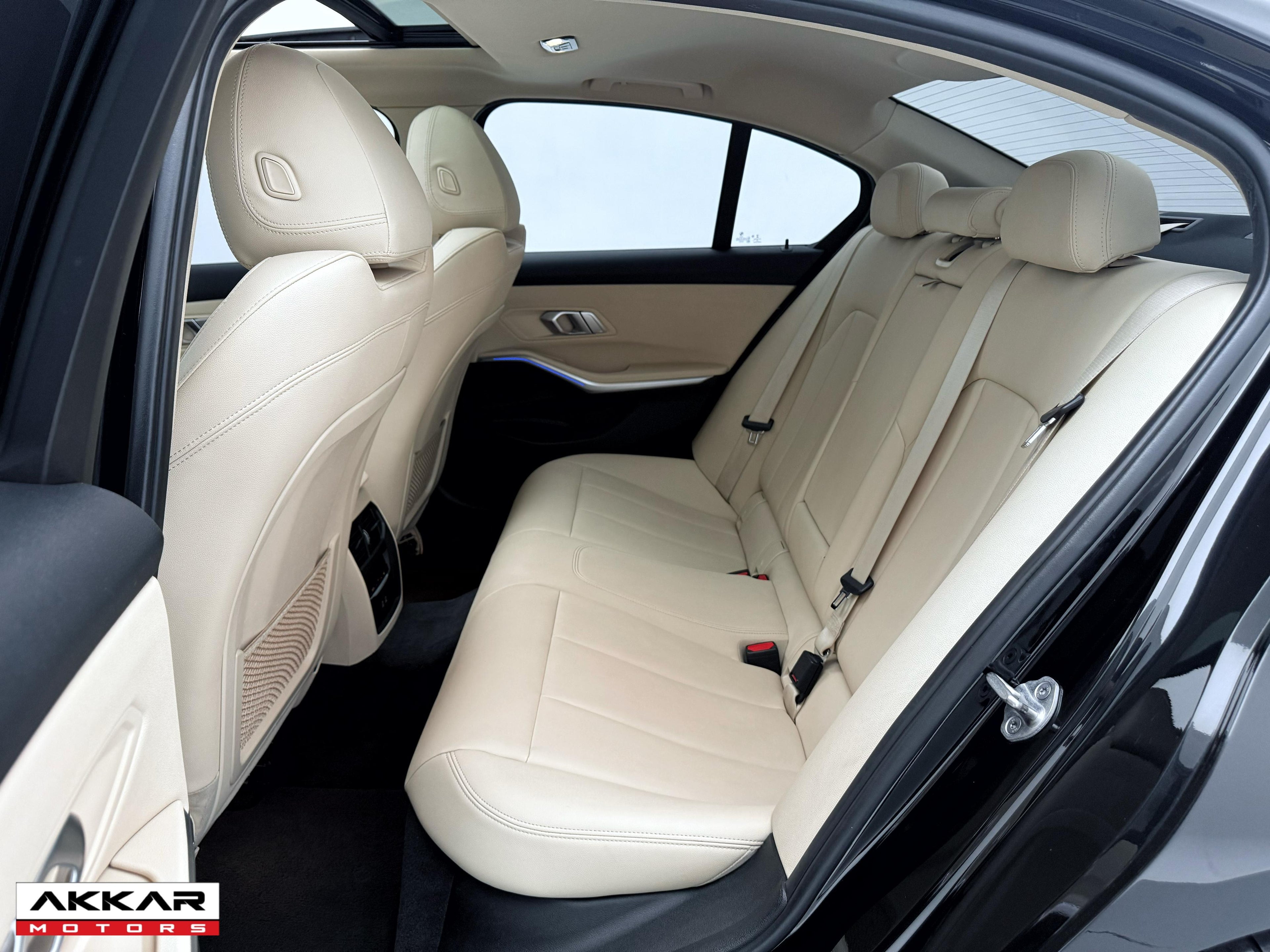 BMW 320i SPORT GP