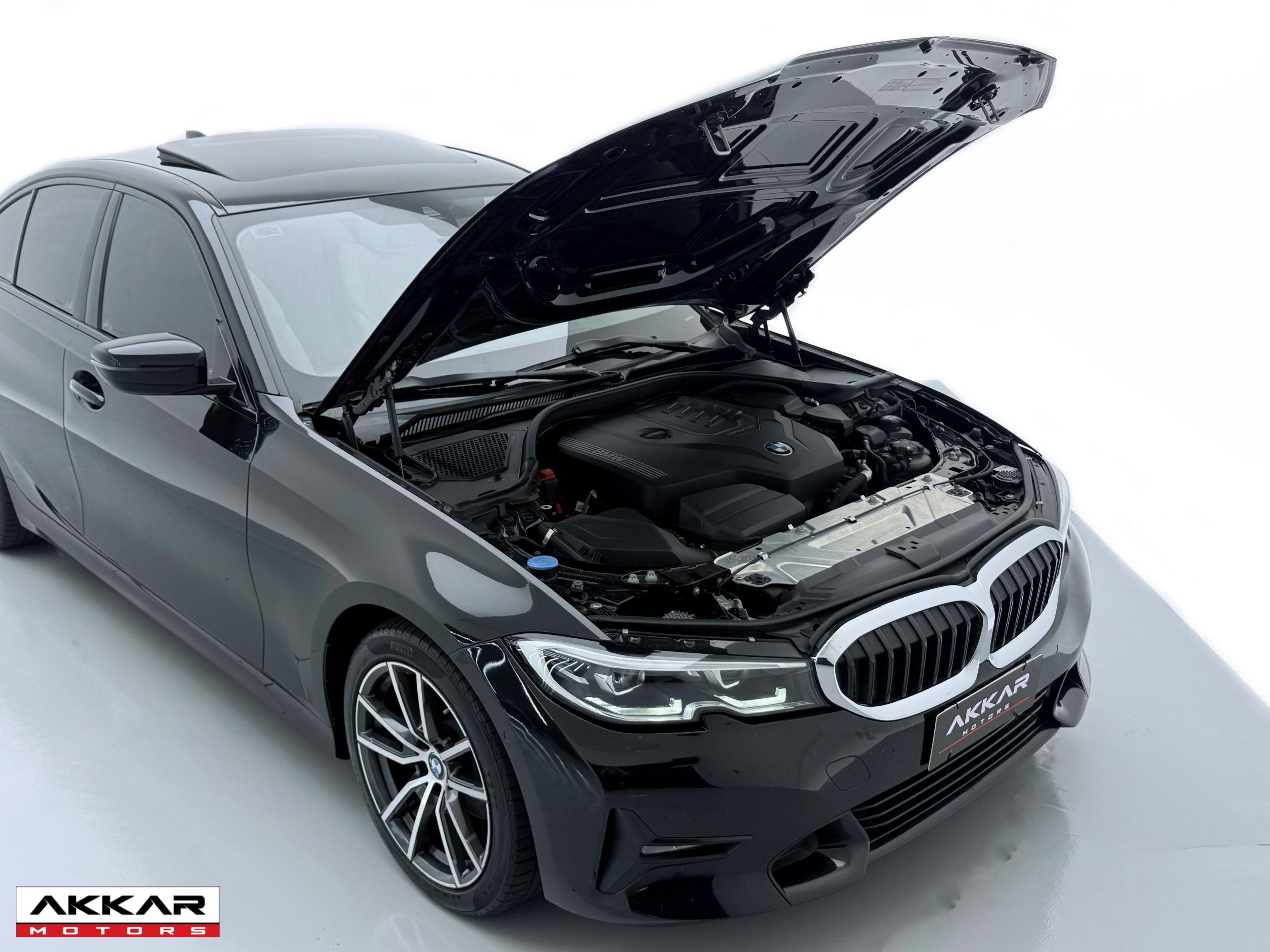 BMW 320i SPORT GP