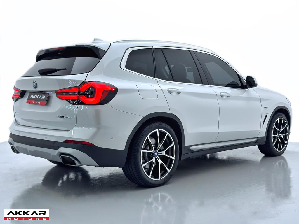 BMW X3  X LINE XDRIVE30E.