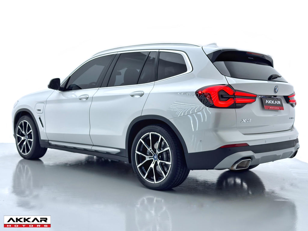 BMW X3  X LINE XDRIVE30E.