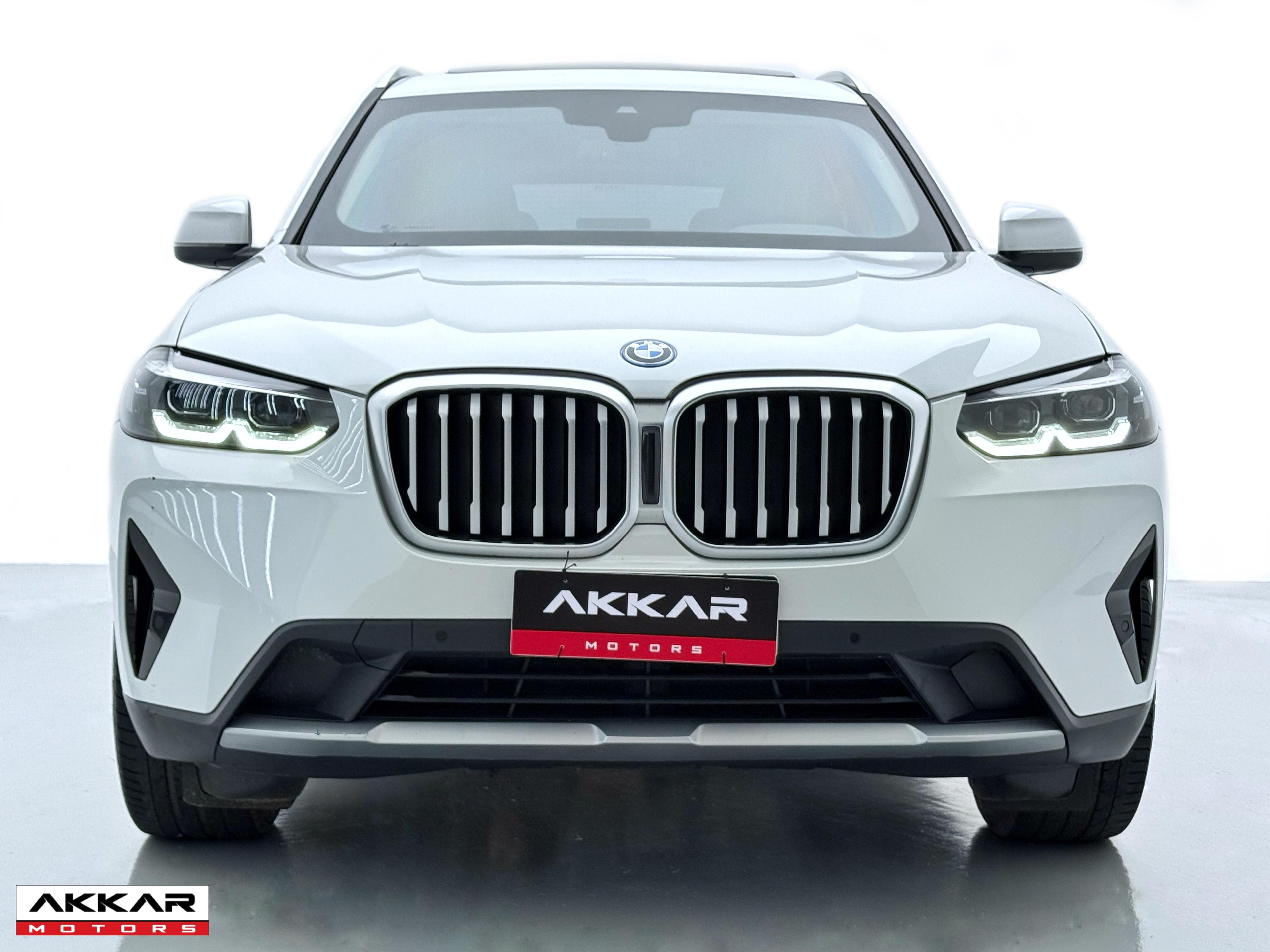 BMW X3  X LINE XDRIVE30E.