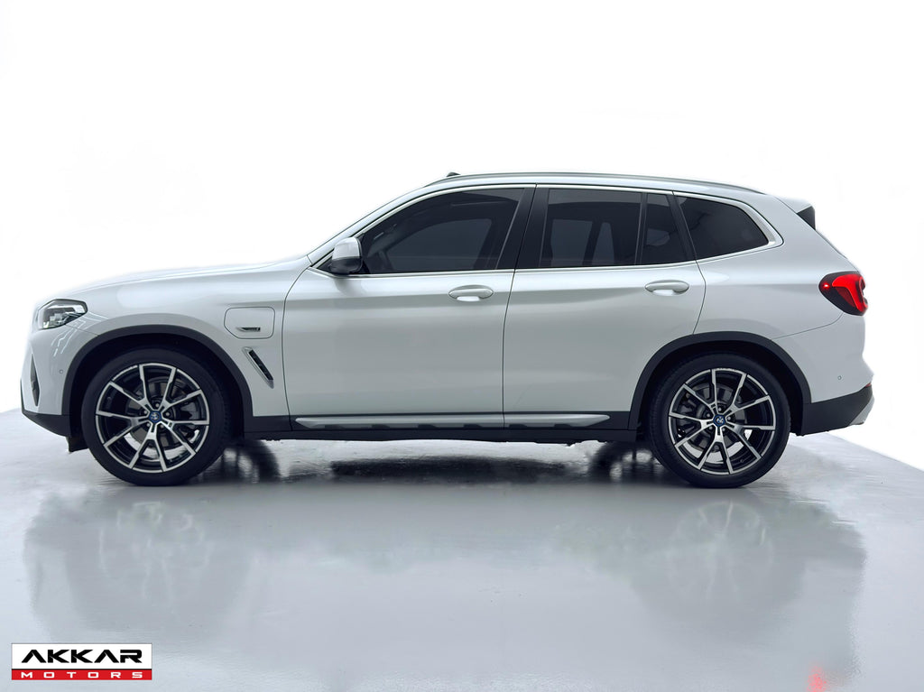 BMW X3  X LINE XDRIVE30E.