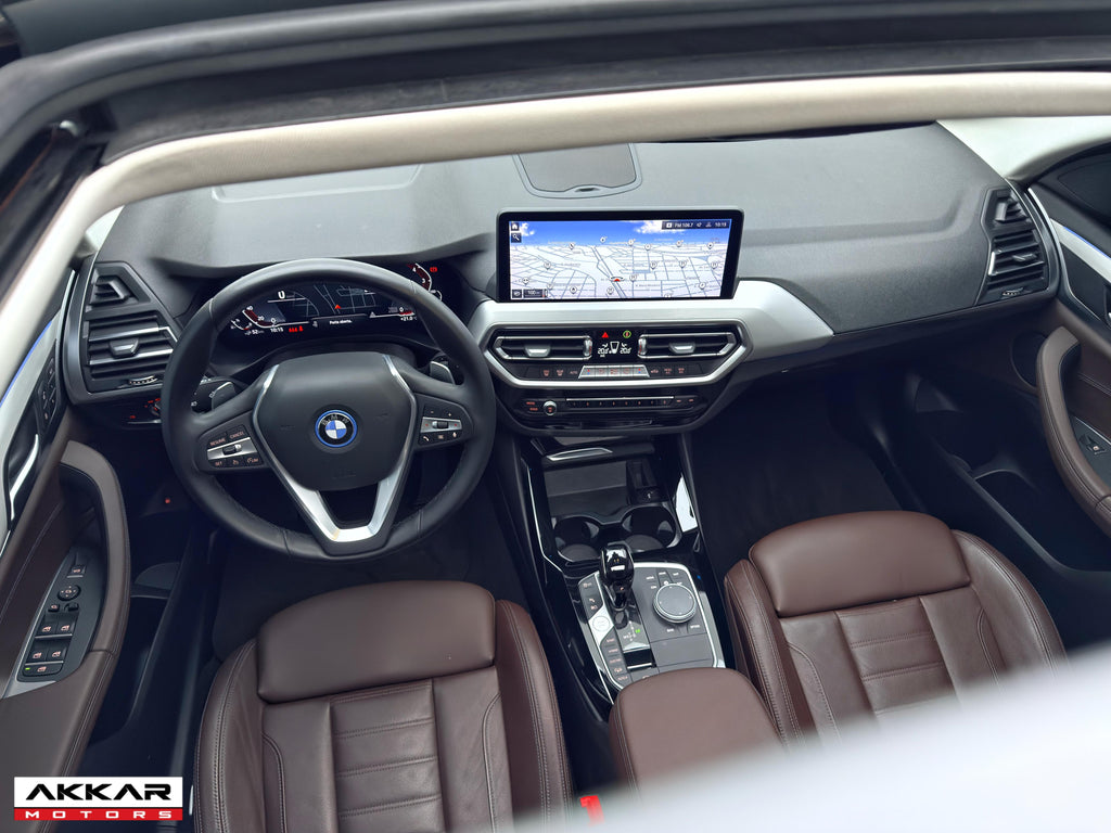 BMW X3  X LINE XDRIVE30E.