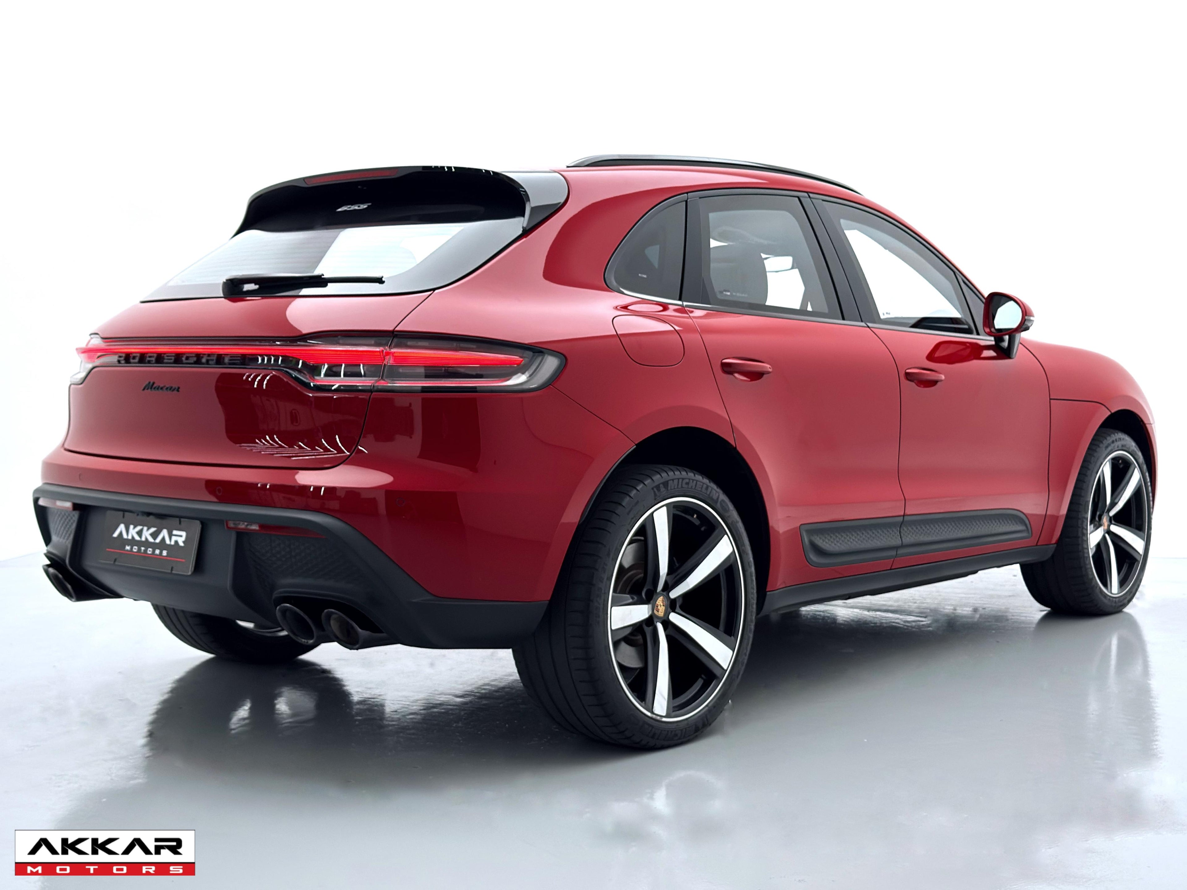 PORSCHE MACAN 2.0