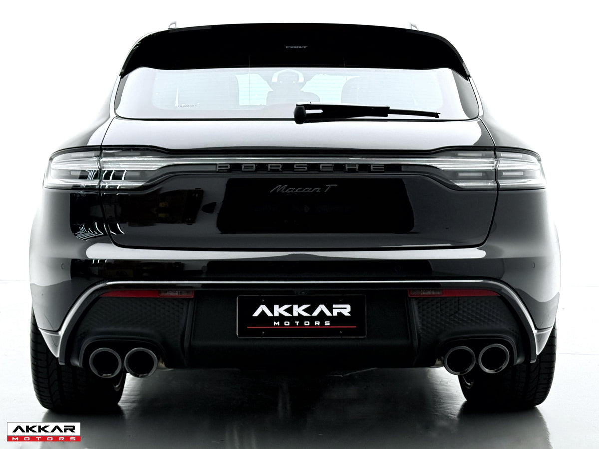 PORSCHE MACAN T