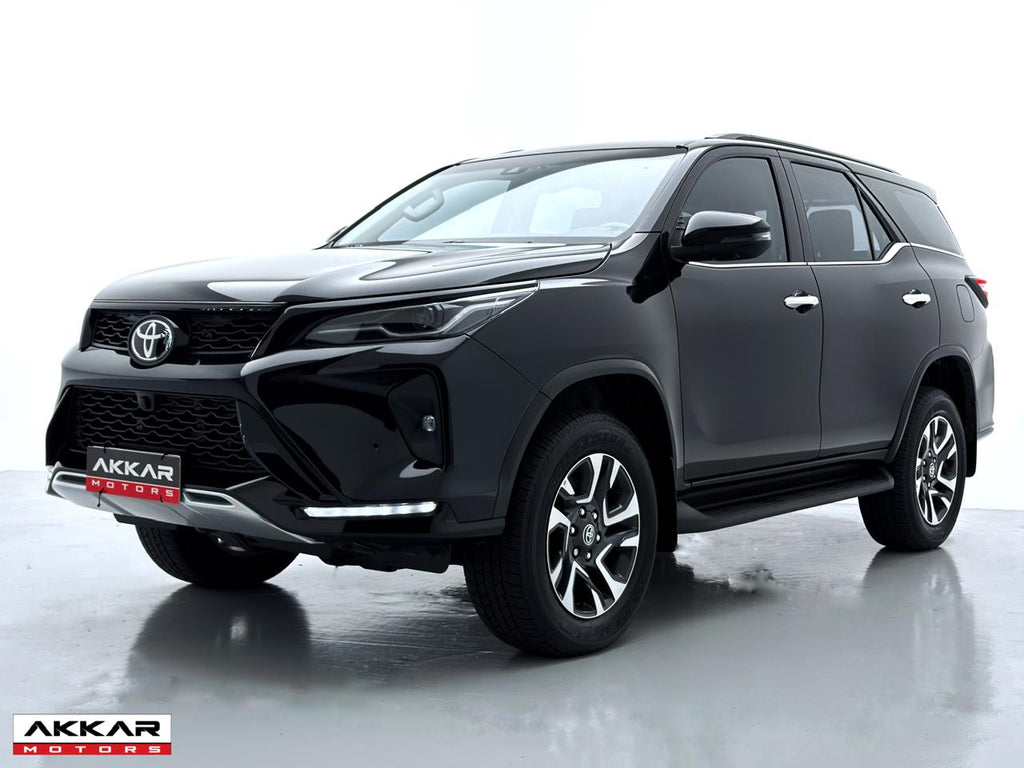 TOYOTA HILUX SW4