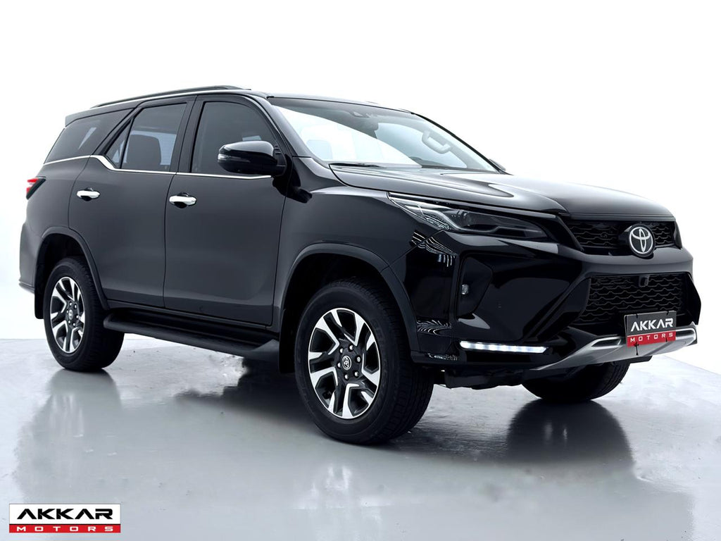TOYOTA HILUX SW4