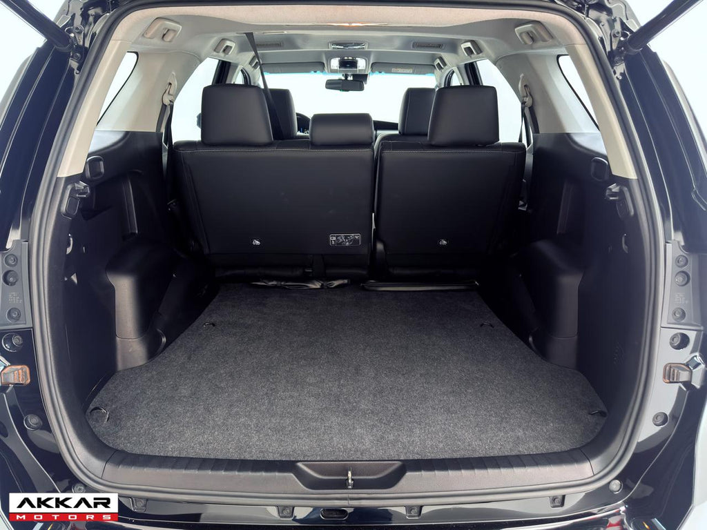 TOYOTA HILUX SW4