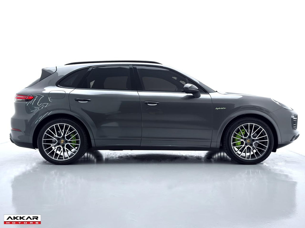 PORSCHE CAYENNE E-HYBRID