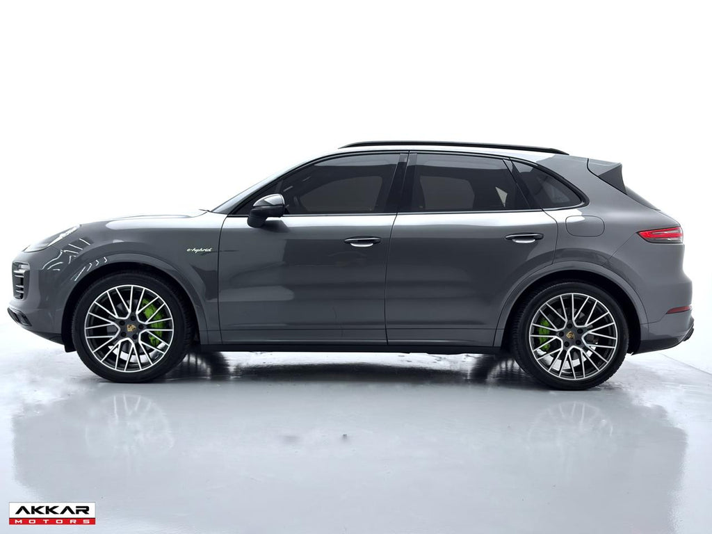 PORSCHE CAYENNE E-HYBRID
