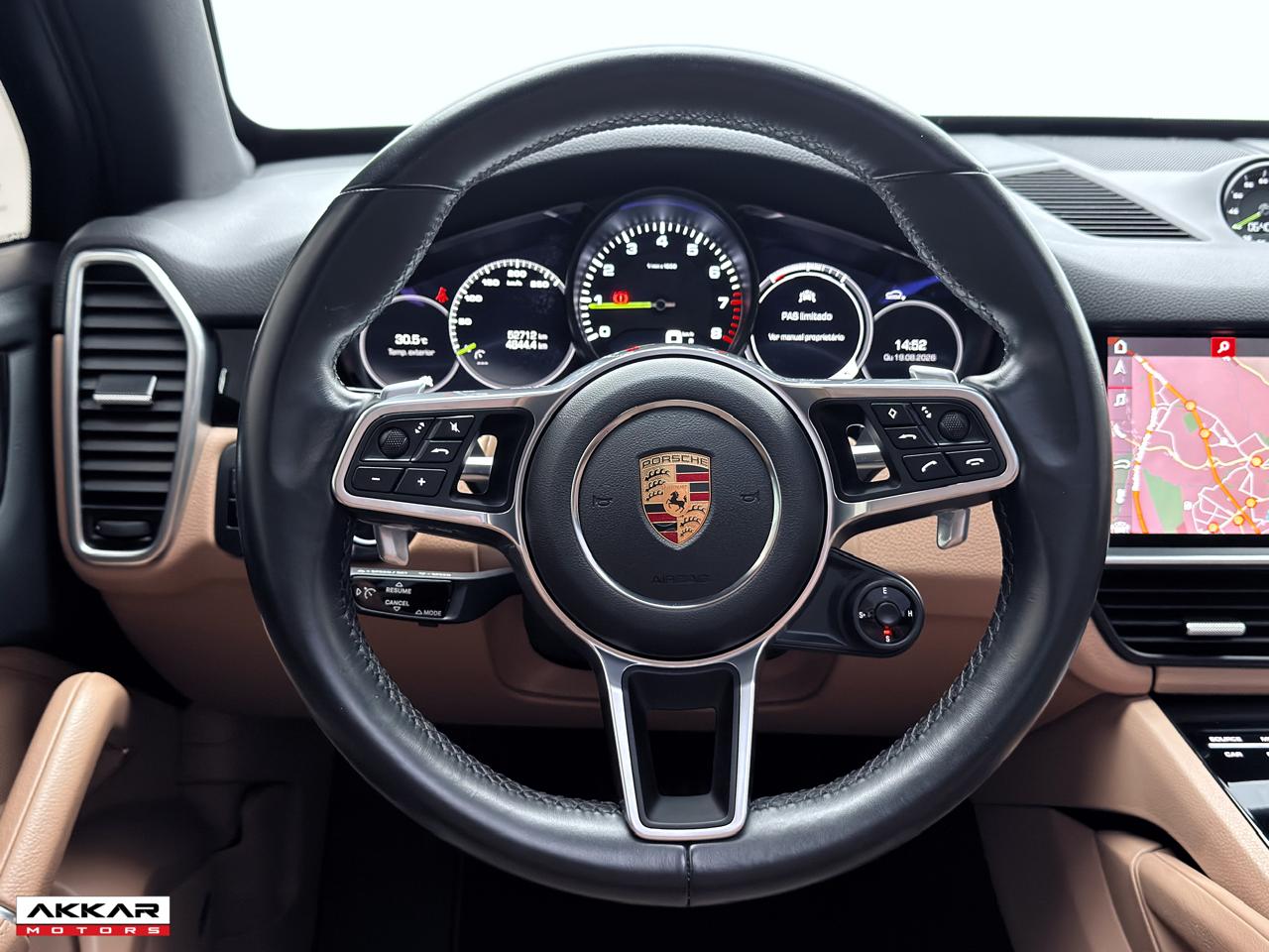 PORSCHE CAYENNE E-HYBRID