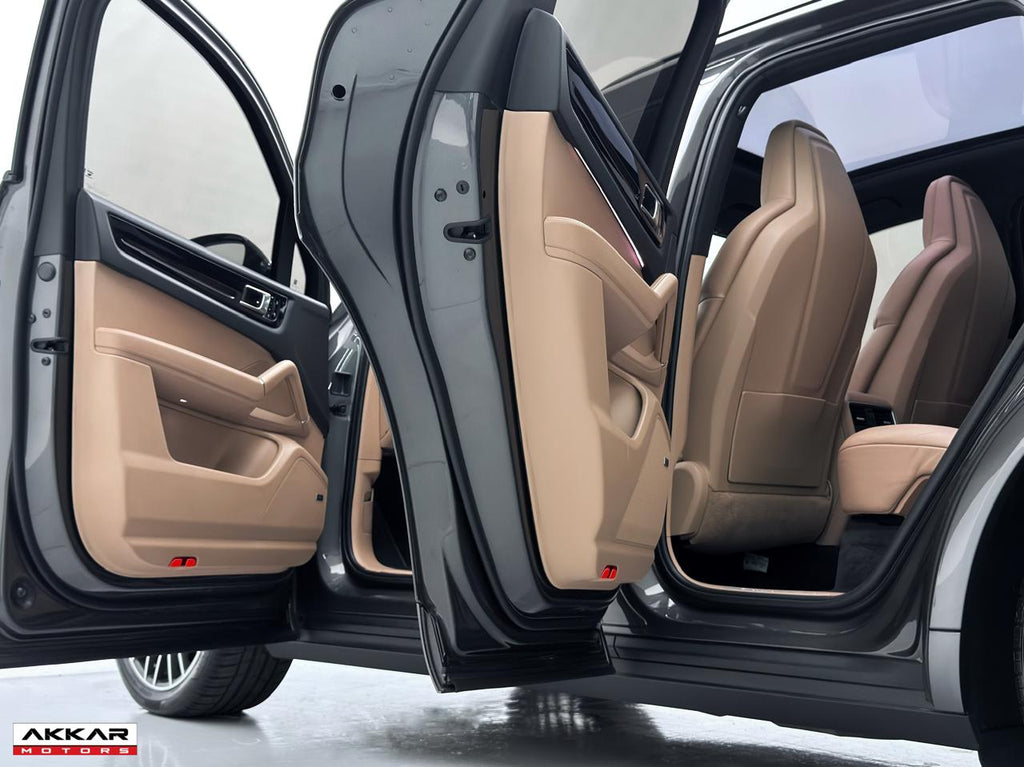 PORSCHE CAYENNE E-HYBRID
