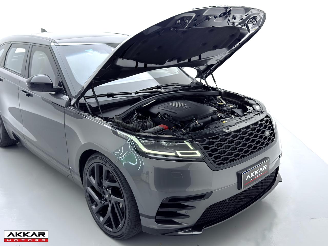 LAND ROVER VELAR