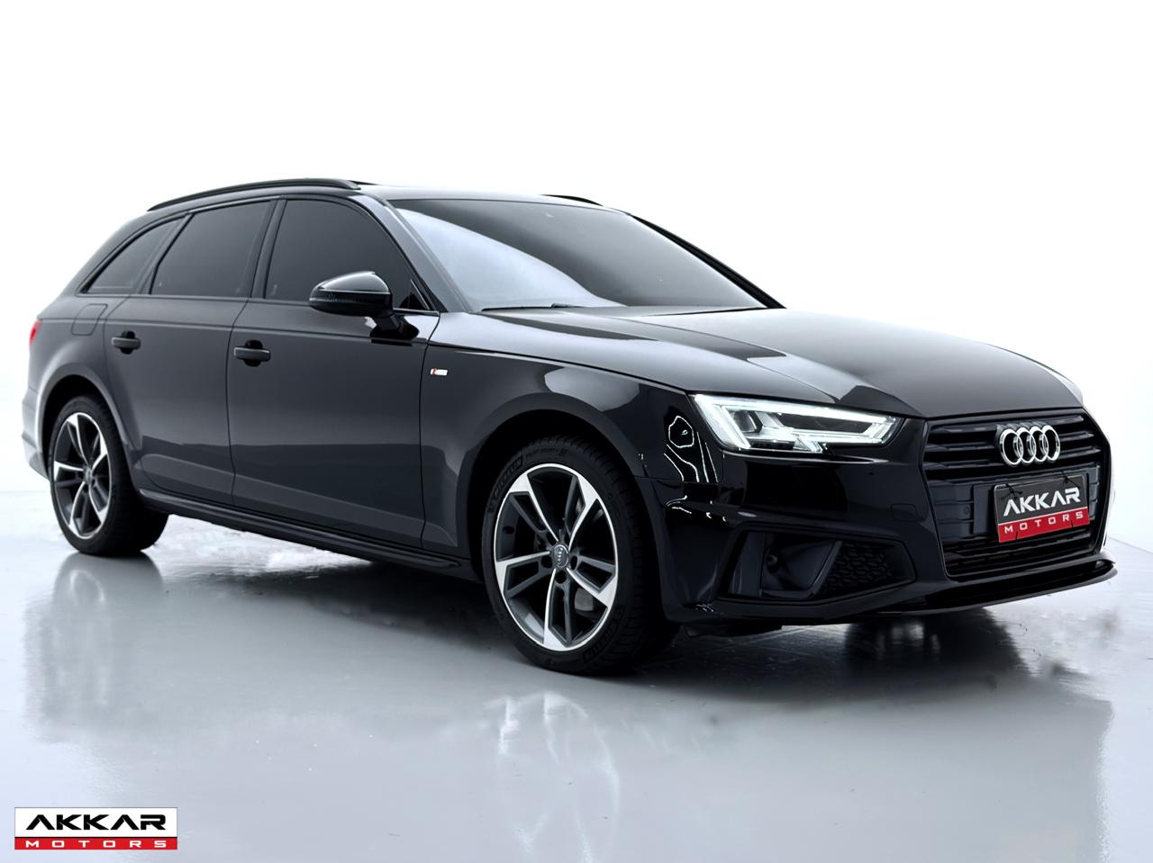 AUDI A4 AVANT