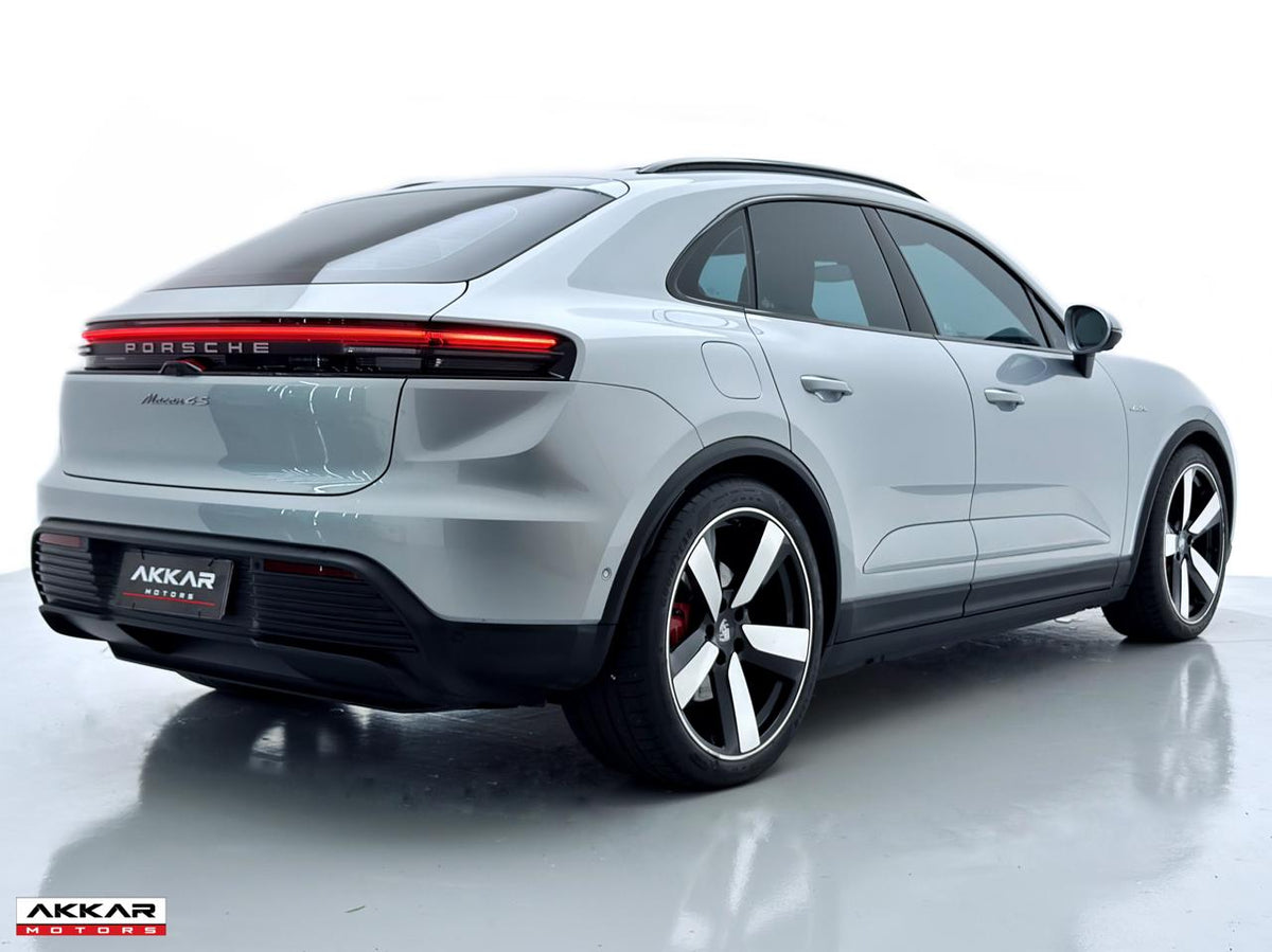 PORSCHE MACAN 4S E