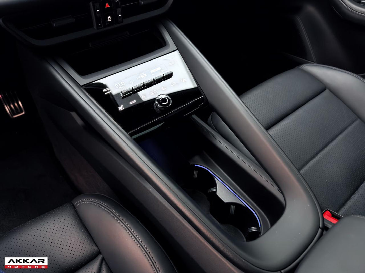 PORSCHE MACAN 4S E